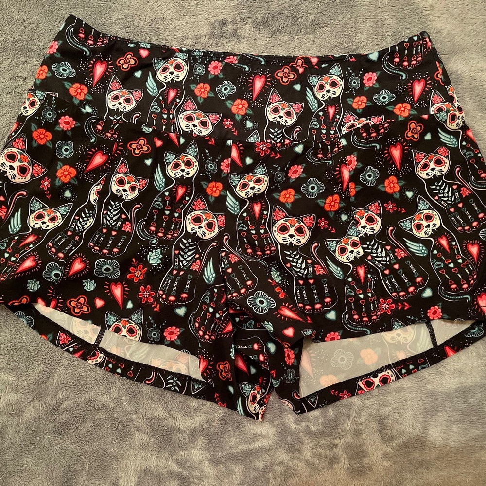 CVG Spookitty XL running shorts Constantly Varied Gear